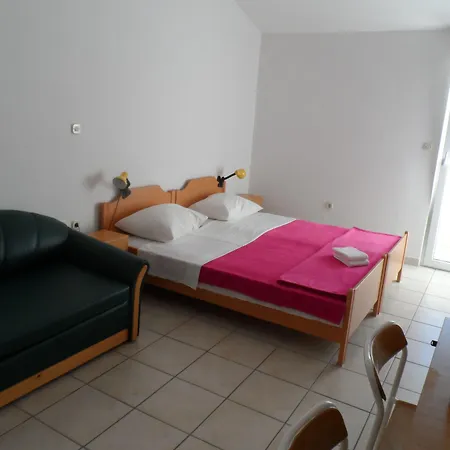 Galeb Pag - 3* Pag Town