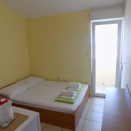 Galeb Pag - 3*