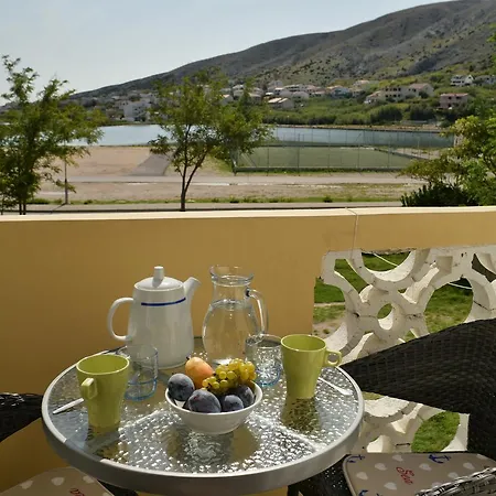 Galeb Pag - Pag Town