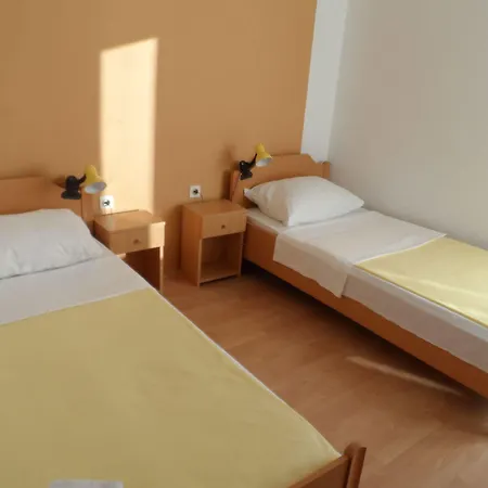 Guest house Galeb Pag - 2*