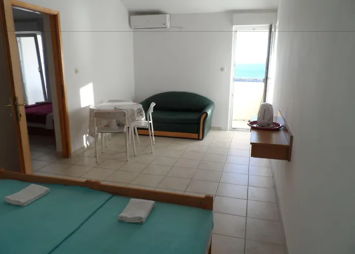 Galeb Pag - 3*