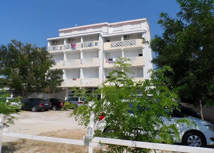 Gasthuis Galeb Pag - 3*